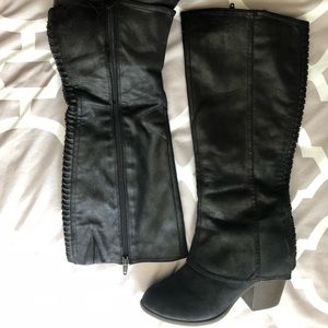 Black lace up boots